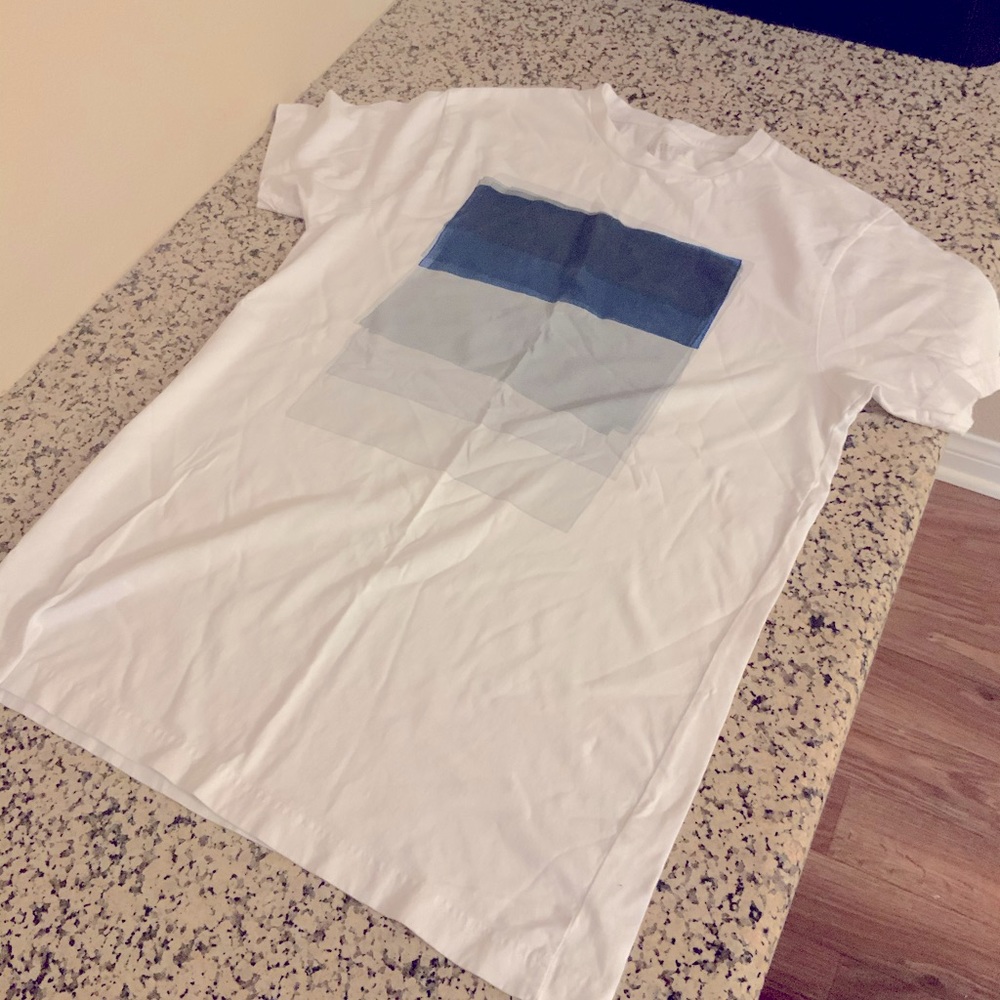 Vestige T-Shirt